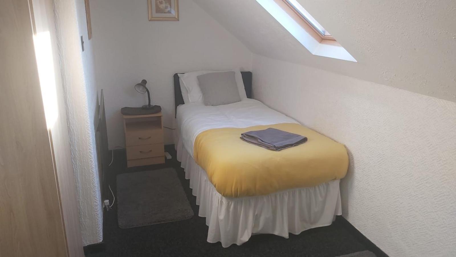 oyo tudor lodge redcar beach