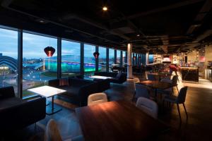 Radisson Red Glasgow,Glasgow>>Finnieston,4 star