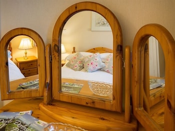 The Barrel Inn,Near Eyam Hall,3 star