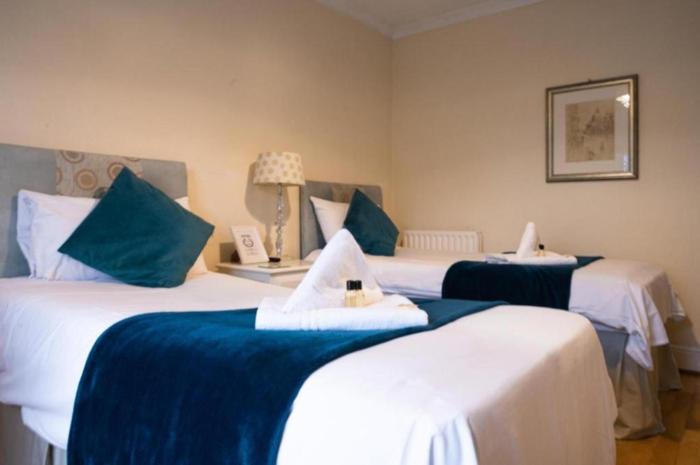 oyo lonsdale guest house