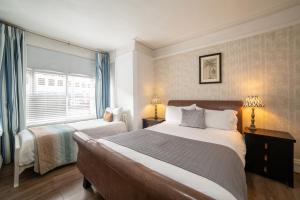 oyo lonsdale guest house