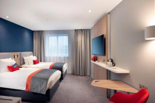 holiday inn express london heathrow t4 by ihg
