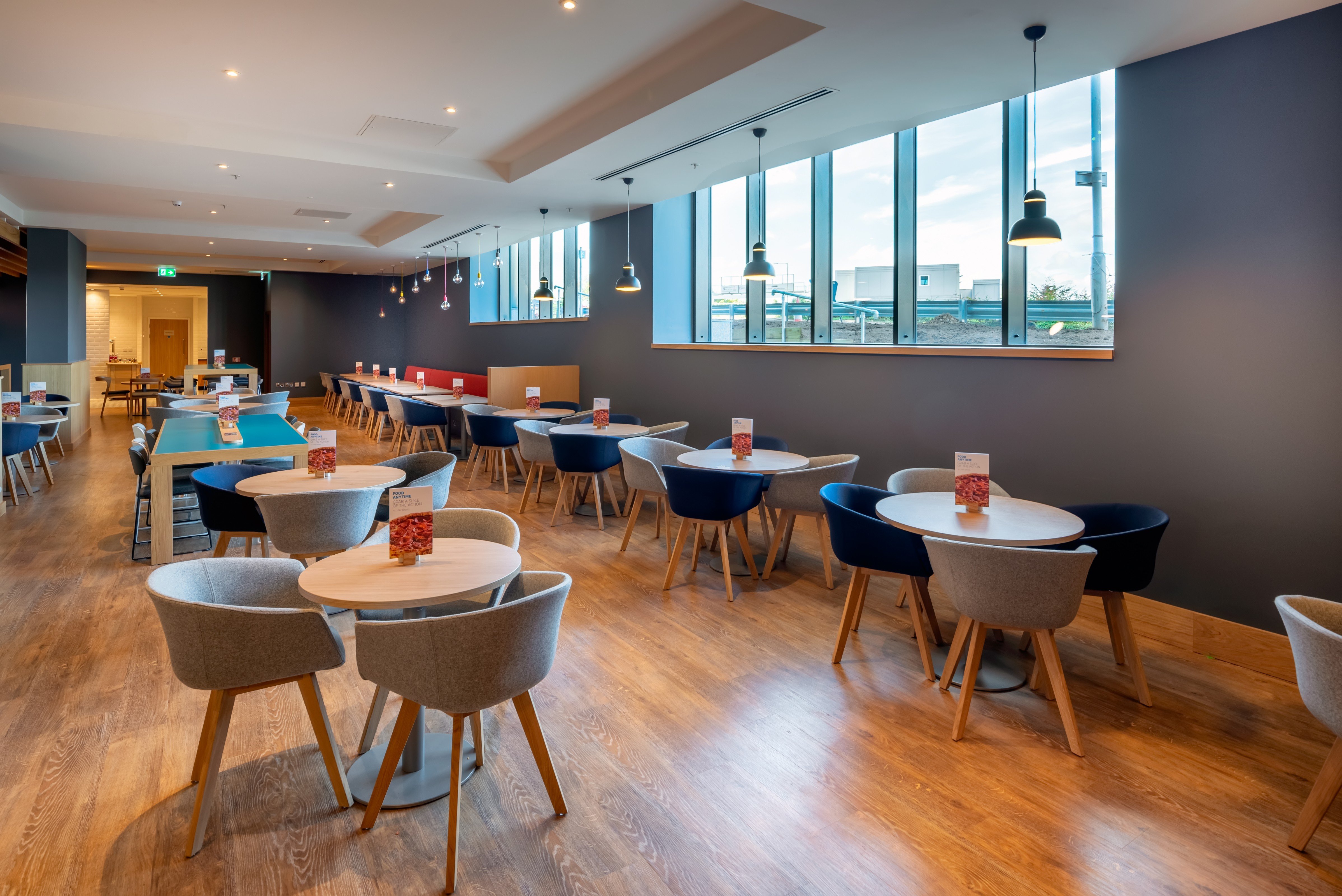 holiday inn express london heathrow t4 by ihg