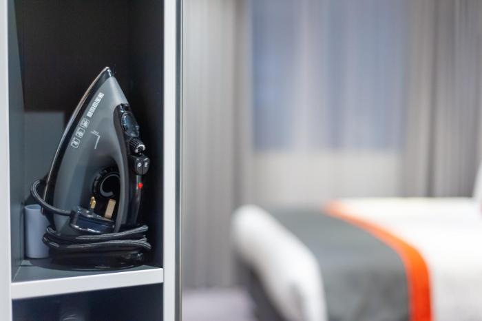 holiday inn express london heathrow t4 by ihg