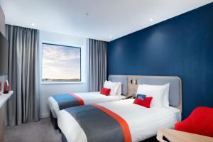 Holiday Inn Express London Heathrow T4 By Ihg,Greater London>>Feltham,4 star
