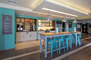 premier inn bedford town centre