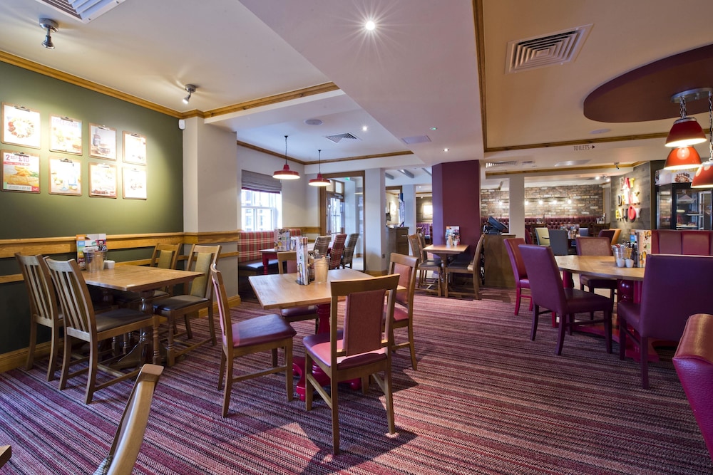 premier inn bideford