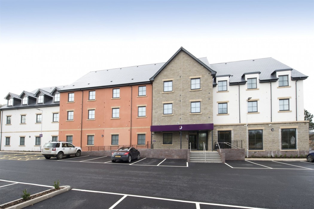 premier inn monmouth