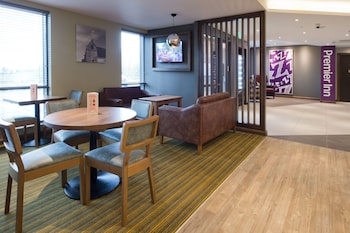 premier inn chipping norton