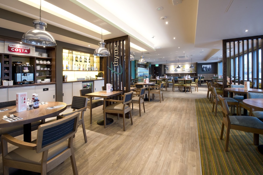 premier inn chipping norton