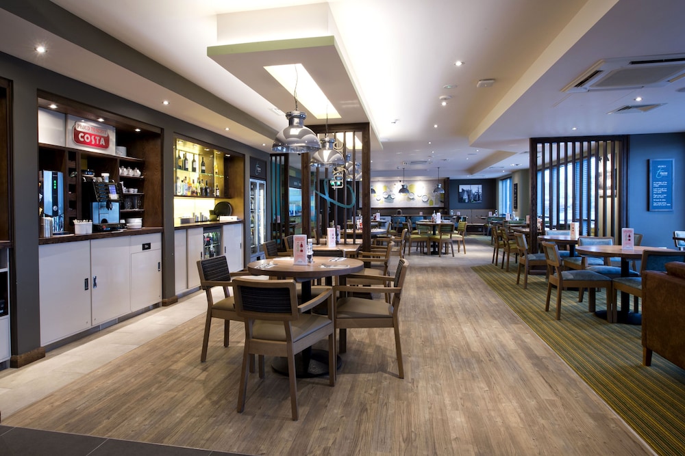 premier inn chipping norton