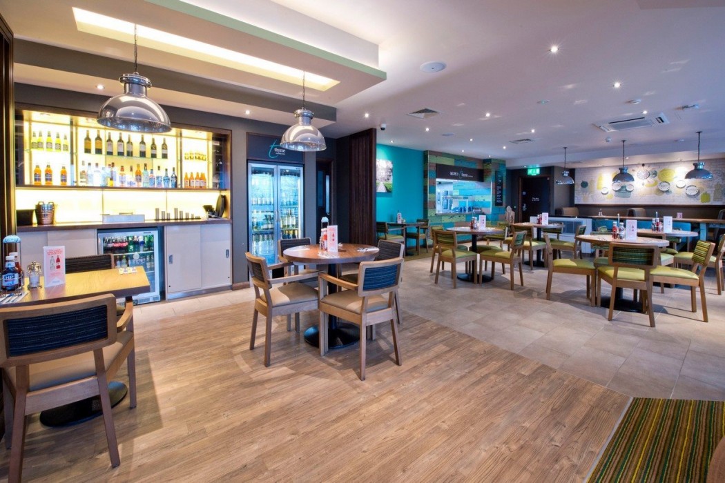 premier inn chipping norton