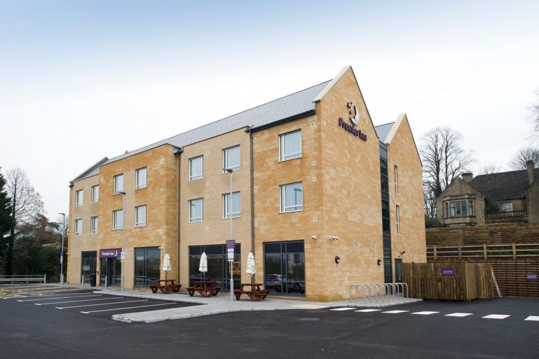 premier inn chipping norton