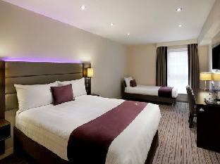 premier inn london southgate