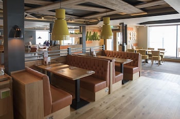 premier inn whitley bay