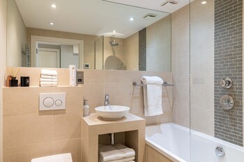 bath