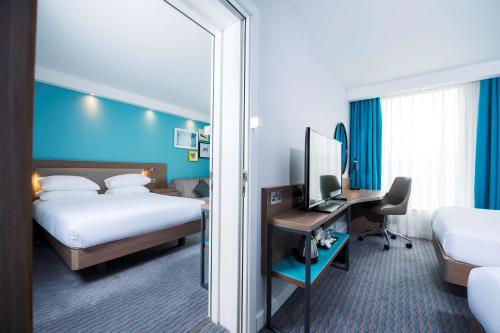 hampton by hilton belfast city centre