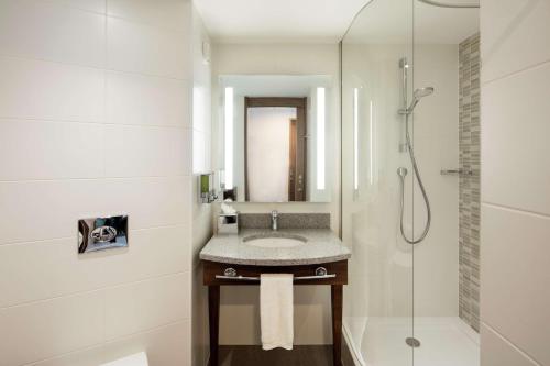 hampton by hilton belfast city centre