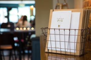the curious pig in the parlour