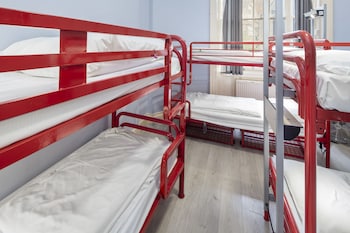 astor museum inn hostel