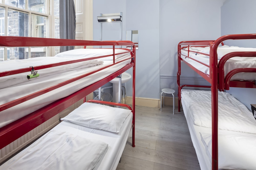 astor museum inn hostel