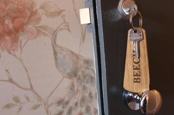 The Capon Tree Town House,Scotland>>Jedburgh,4 star
