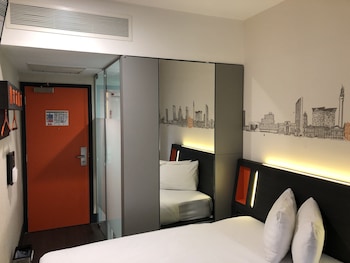 easyhotel birmingham