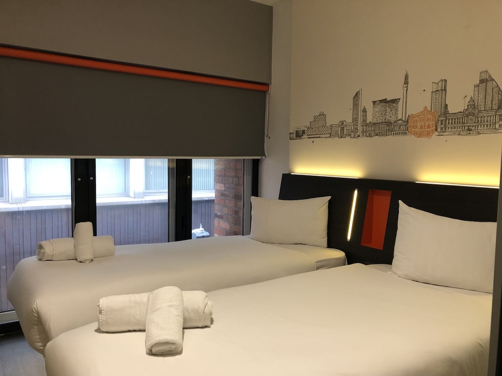 easyhotel birmingham