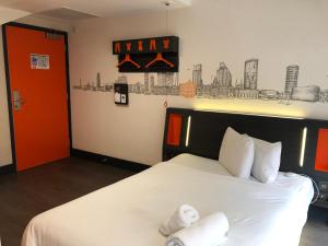 easyhotel birmingham