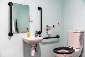 easyhotel birmingham