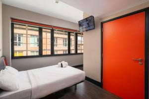 easyhotel birmingham