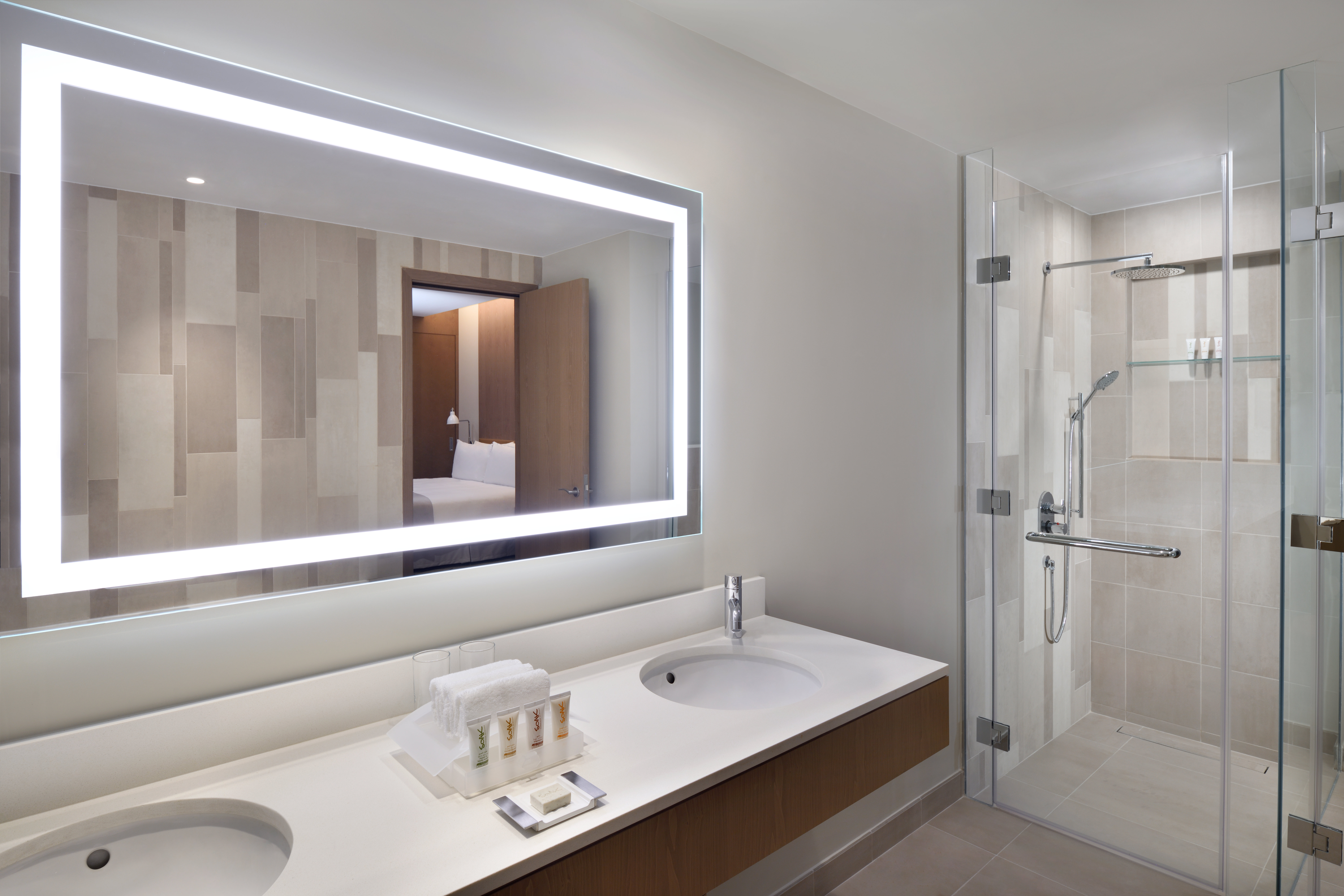 holiday inn and suites dubai festival city by ihg