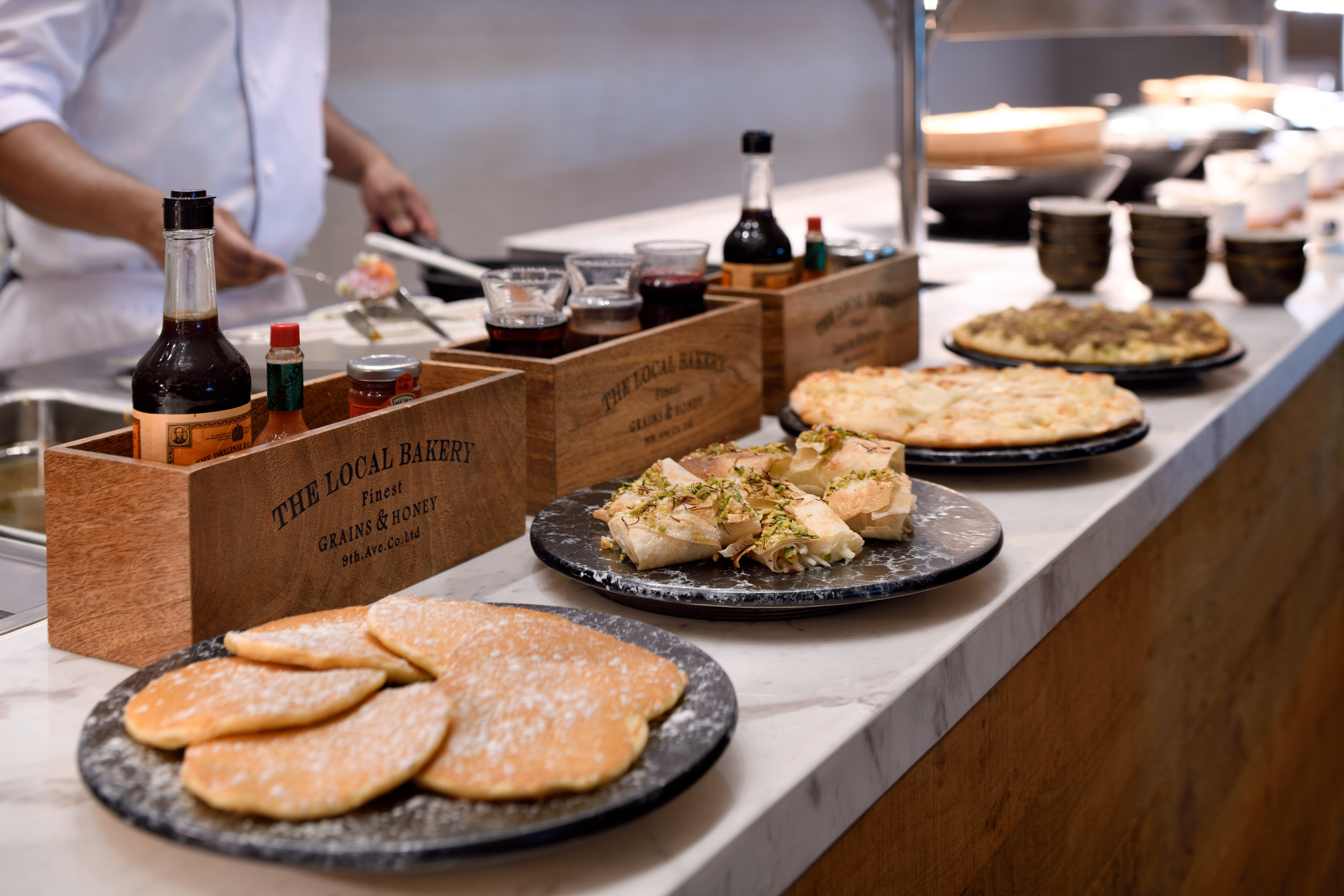 holiday inn and suites dubai festival city by ihg