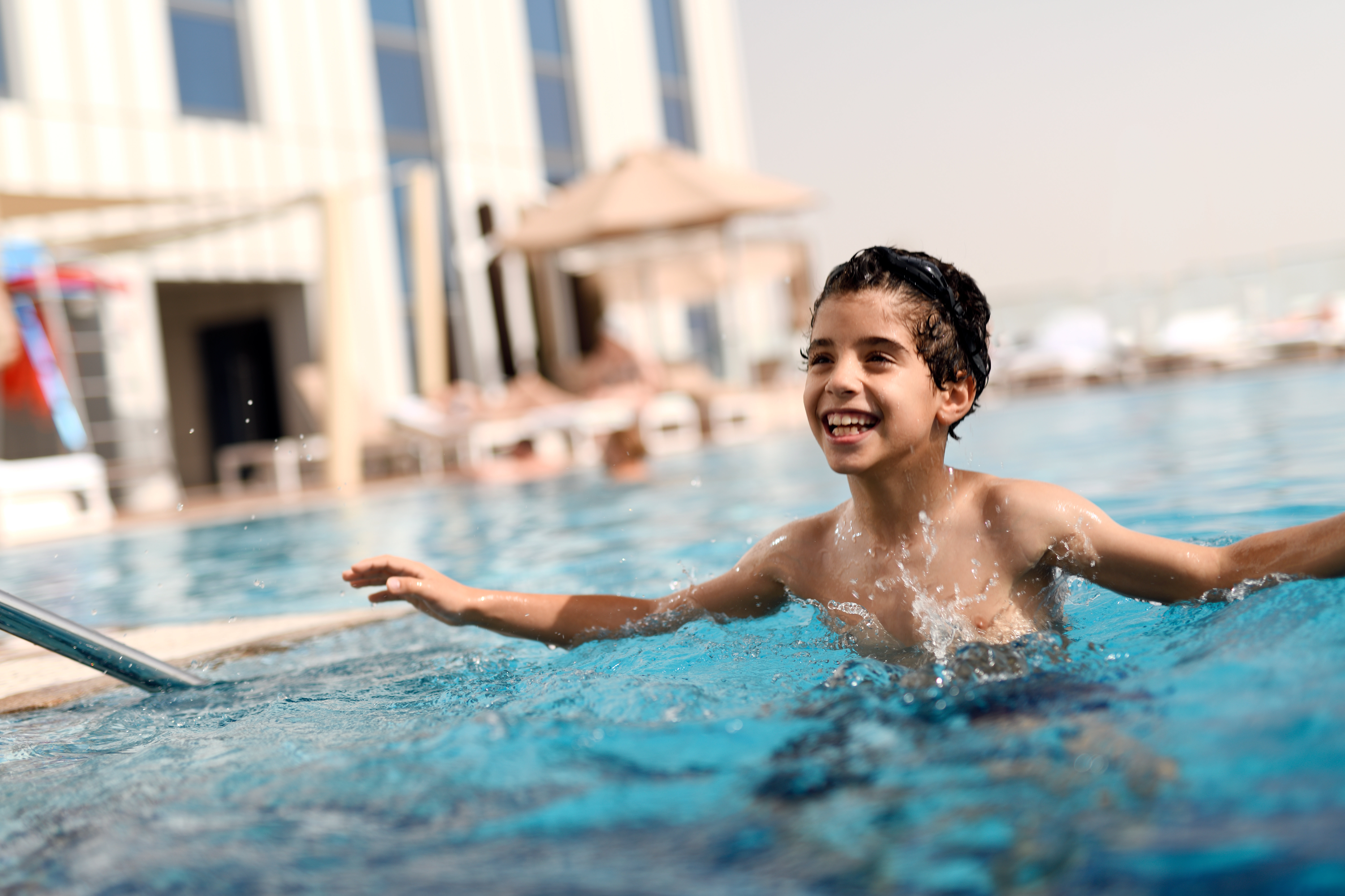 holiday inn and suites dubai festival city by ihg