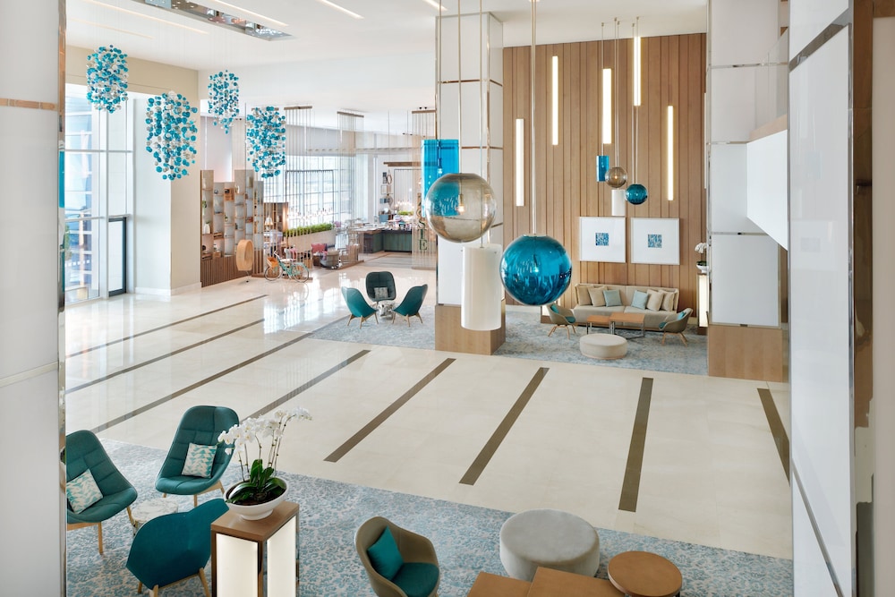 holiday inn and suites dubai festival city by ihg