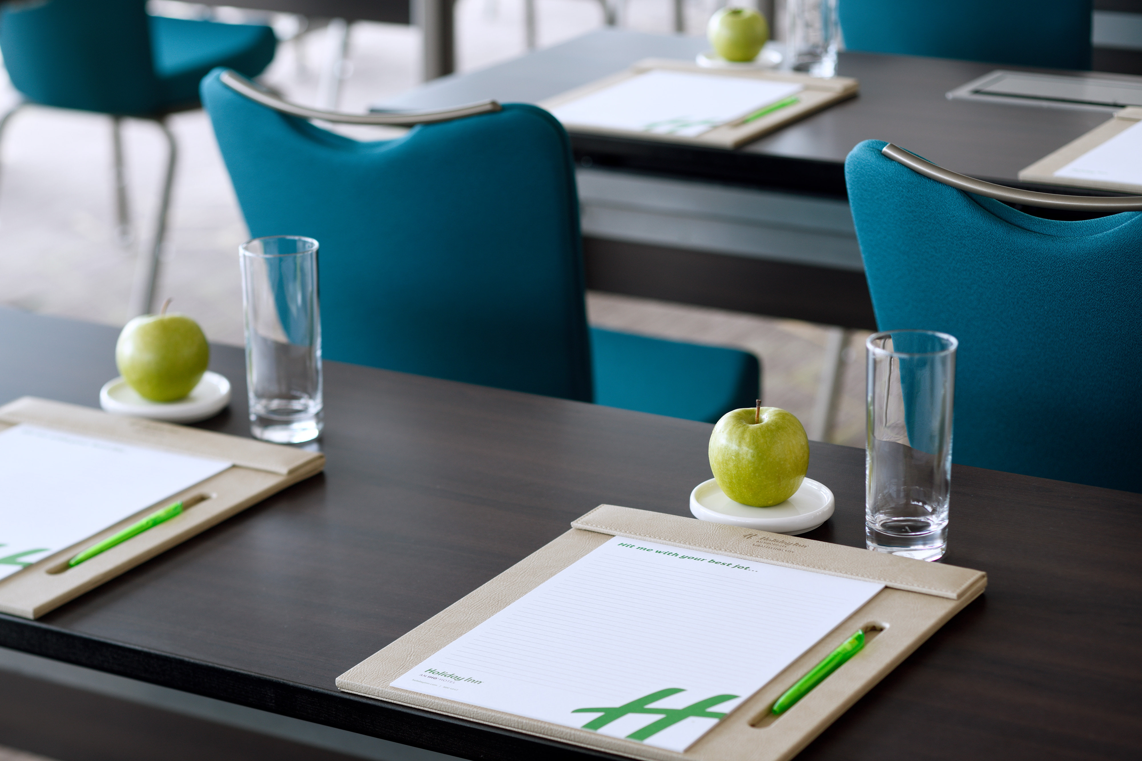 holiday inn and suites dubai festival city by ihg