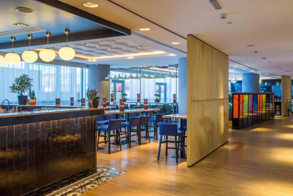 park inn by radisson dubai motor city