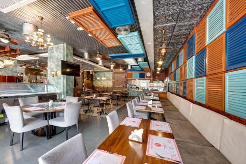 rose park hotel al barsha