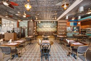 rose park hotel al barsha