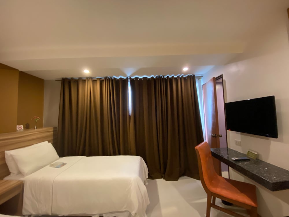 guijo suites makati