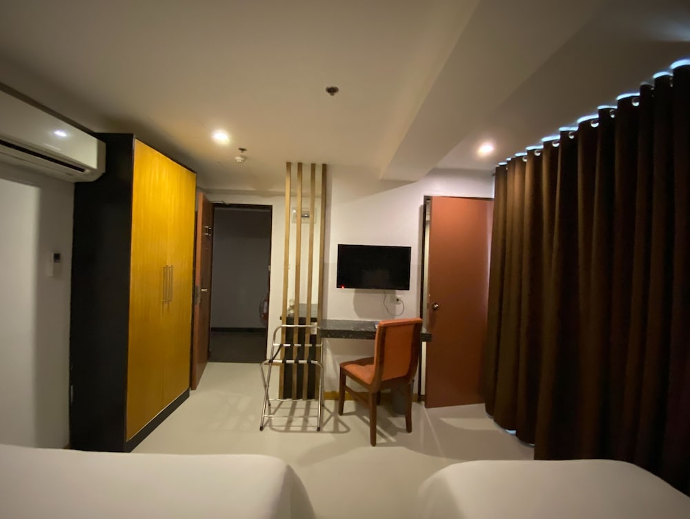 guijo suites makati