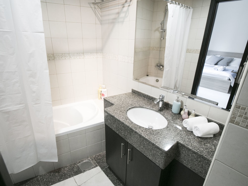 higuests bay central