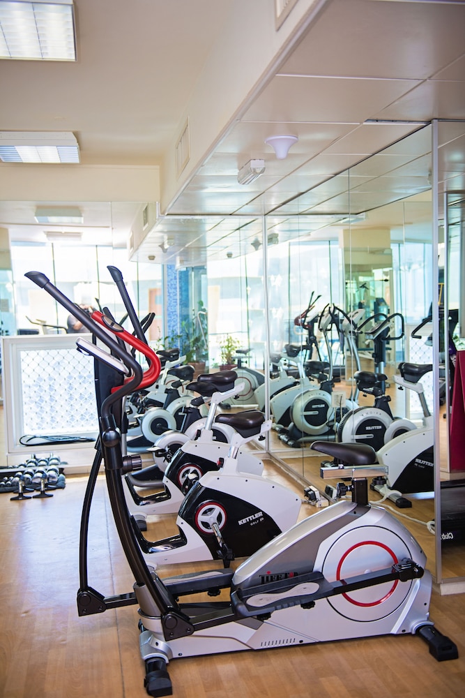 platinum hotel apartment