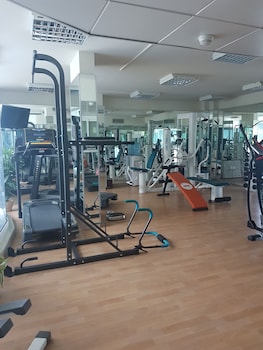 platinum hotel apartment