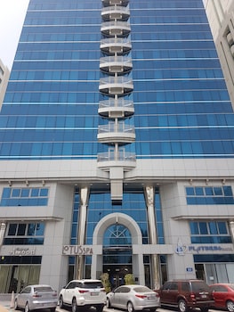 platinum hotel apartment