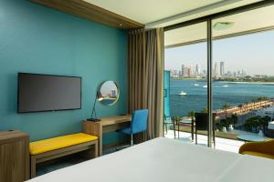 aloft palm jumeirah