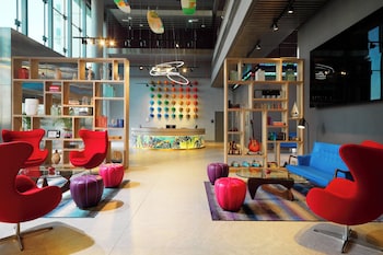 aloft palm jumeirah