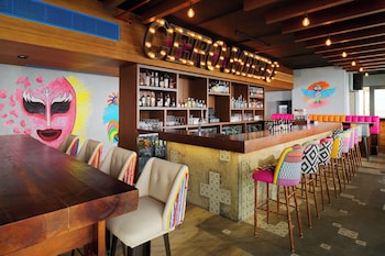 aloft palm jumeirah