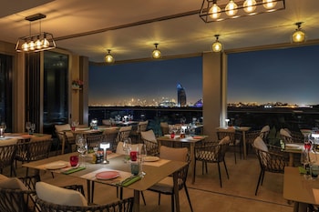 aloft palm jumeirah
