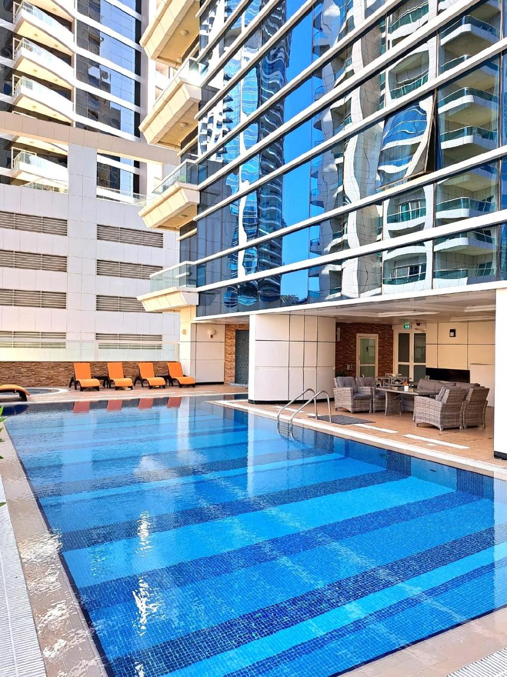 barcelo residences dubai marina